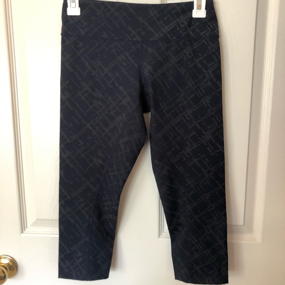 ASICS PR Reflective Capris - Picture 2 of 6